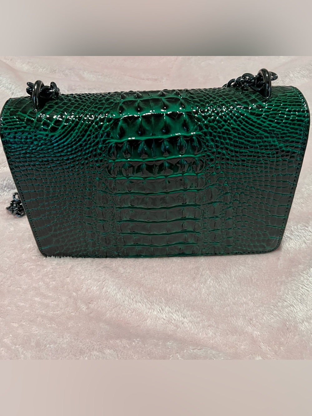 Green Croc-Embossed Chain Shoulder Bag - Picture 2 of 5